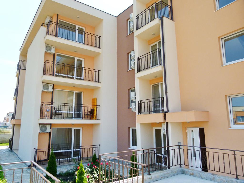 Oxygen Apartments Sveti Vlas Exterior foto