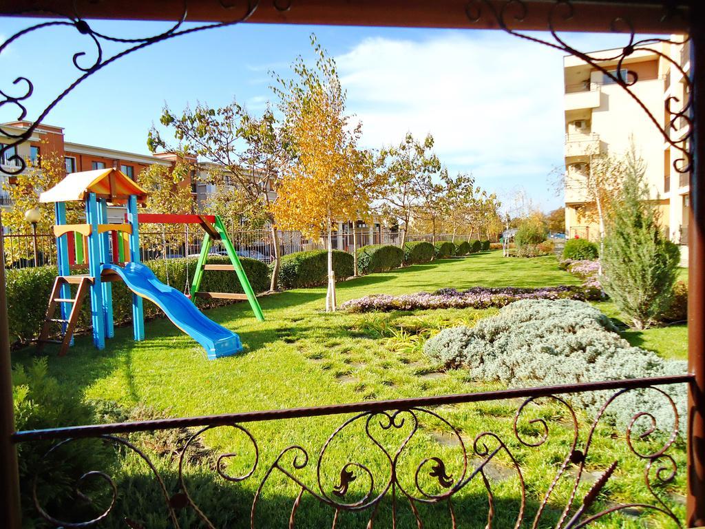 Oxygen Apartments Sveti Vlas Exterior foto