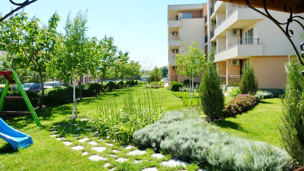 Oxygen Apartments Sveti Vlas Exterior foto